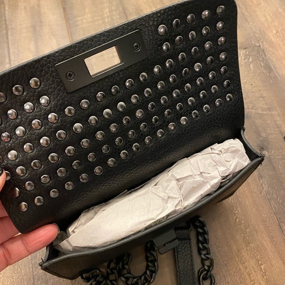 Lord and Taylor 3 way bag - Picture 4 of 8